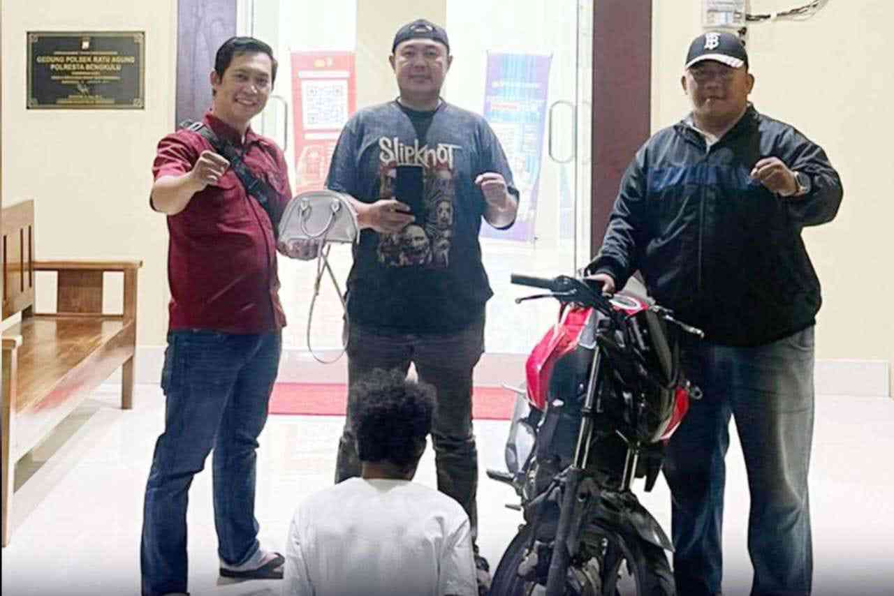 WhatsApp Image 2026-03-13 at 05.50.41_11zon Gagal Beraksi, Jambret Asal Bengkulu Tengah Tersungkur dan Diringkus Warga di Kebun Tebeng